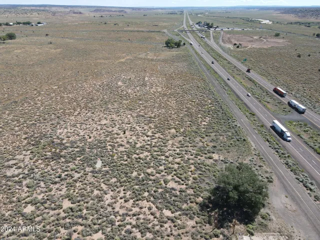 $1,490,000 | 33287 West I-40 Frontage Road, Chambers, AZ 86502