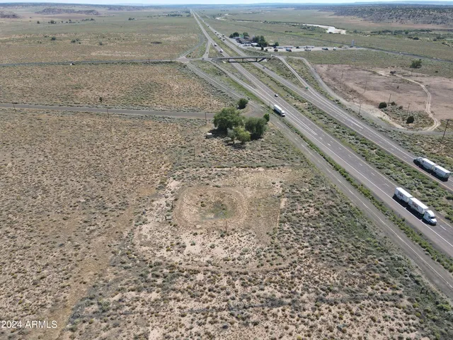 $1,490,000 | 33287 West I-40 Frontage Road, Chambers, AZ 86502