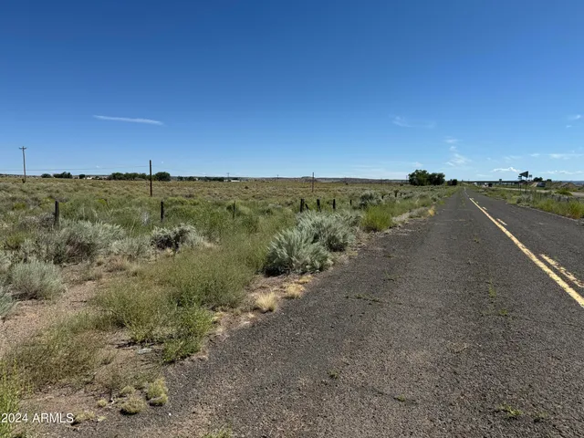 $1,490,000 | 33287 West I-40 Frontage Road, Chambers, AZ 86502