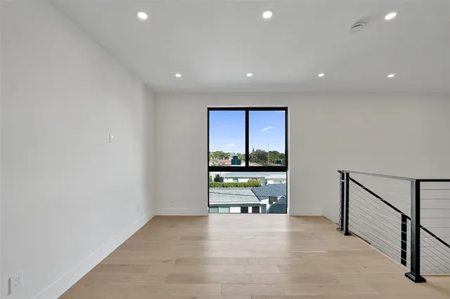 $1,850,000 | 1525 Northeast 15th Avenue, Fort Lauderdale, FL 33304