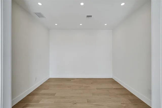 $1,850,000 | 1525 Northeast 15th Avenue, Fort Lauderdale, FL 33304