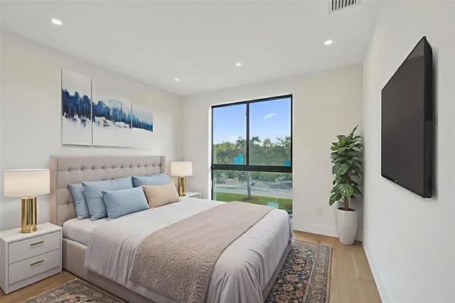 $1,850,000 | 1525 Northeast 15th Avenue, Fort Lauderdale, FL 33304