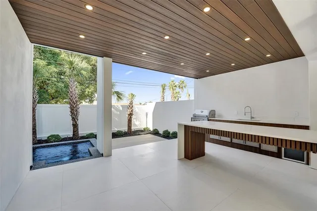 $1,850,000 | 1525 Northeast 15th Avenue, Fort Lauderdale, FL 33304