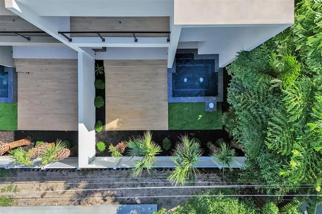 $1,850,000 | 1525 Northeast 15th Avenue, Fort Lauderdale, FL 33304