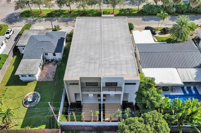 $1,850,000 | 1525 Northeast 15th Avenue, Fort Lauderdale, FL 33304