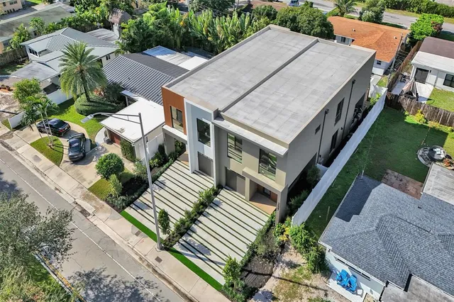 $1,850,000 | 1525 Northeast 15th Avenue, Fort Lauderdale, FL 33304