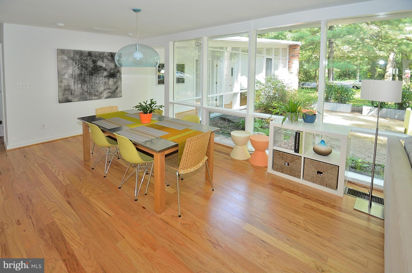 7216 Stafford Road Alexandria, VA 22307 - Photo 3 of 26 Dining Room