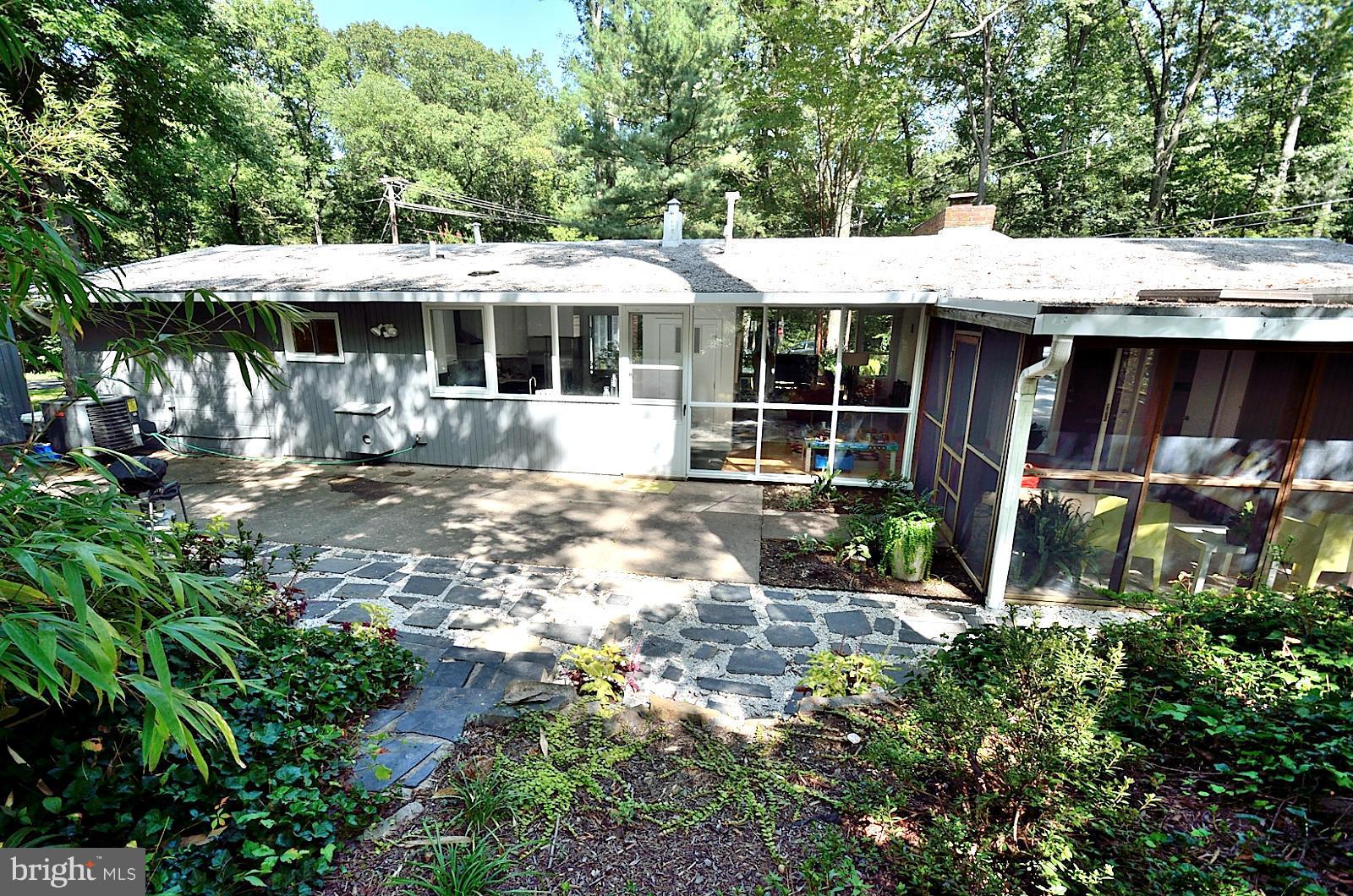 7216 Stafford Road Alexandria, VA 22307 - Photo 22 of 26 Exterior (Rear)