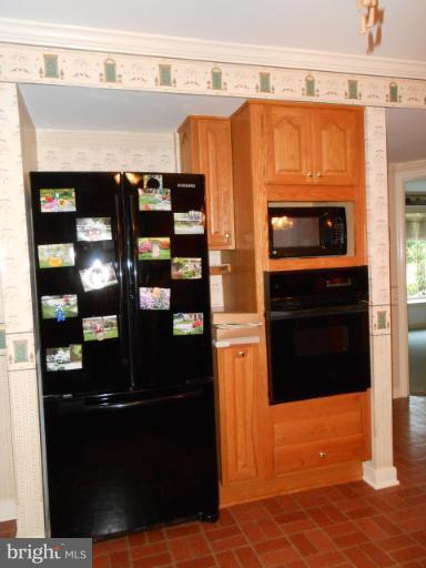 113 Clark Patton Road Fredericksburg, VA 22406 - Photo 2 of 16 Kitchen