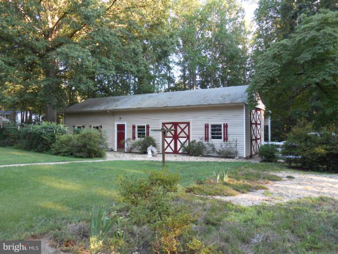 113 Clark Patton Road Fredericksburg, VA 22406 - Photo 11 of 16 Exterior (Rear)
