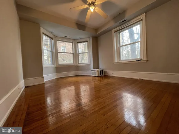 $1,000 | 314 West Upsal Street, Unit 1BD, Philadelphia, PA 19119