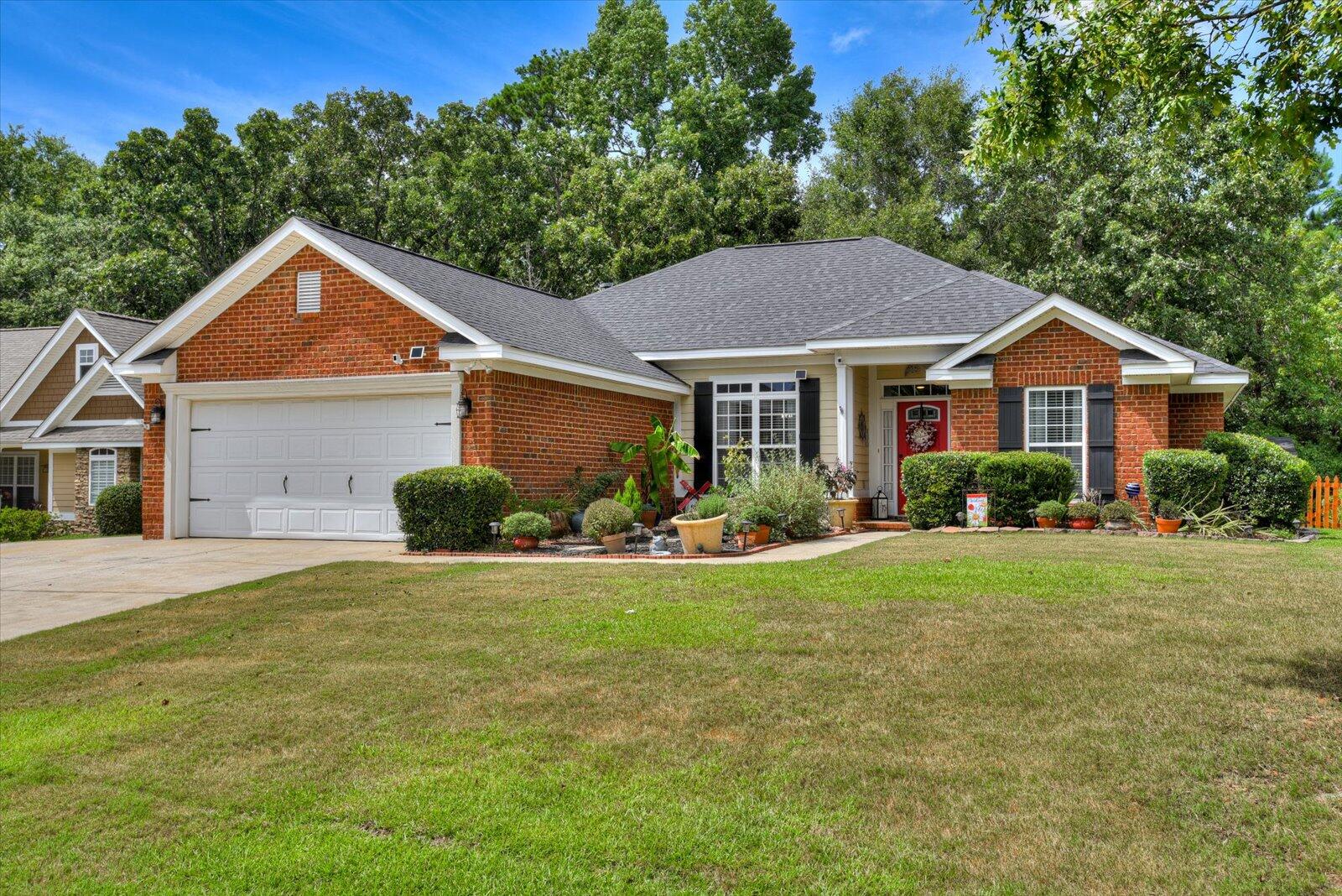 410 Burgamy Ridge Grovetown, GA 30813 - Photo 3 of 40 02-102-750_4736_37_38_39_40