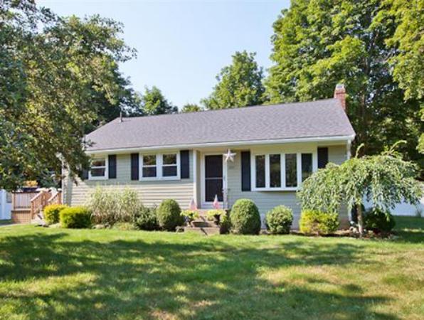 161 Lawson Road Scituate, MA 02066 - Photo 2 of 15 Gallery Image 2