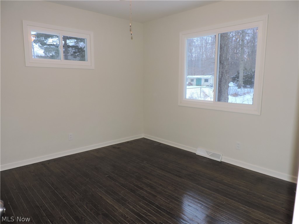 5126 Boston Road Brunswick, OH 44212 - Photo 11 of 21 Gallery Image 11