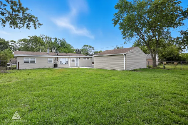 $249,000 | 19020 John Avenue, Country Club Hills, IL 60478