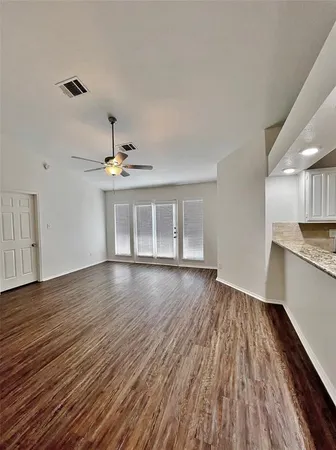 $2,295 | 1028 Whitewater Trail, DeSoto, TX 75115