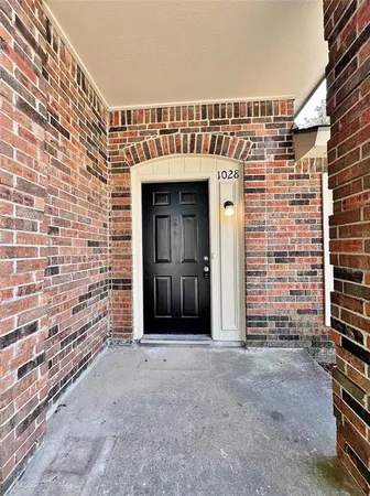 $2,295 | 1028 Whitewater Trail, DeSoto, TX 75115