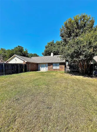 $2,295 | 1028 Whitewater Trail, DeSoto, TX 75115