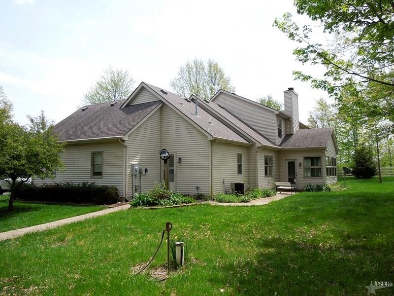 12305 Schwartz Road Grabill, IN 46741 - Photo 2 of 29
