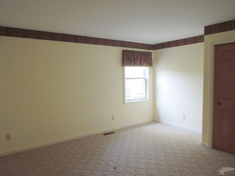 12305 Schwartz Road Grabill, IN 46741 - Photo 17 of 29