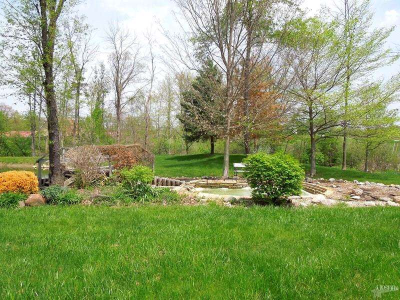 12305 Schwartz Road Grabill, IN 46741 - Photo 3 of 29