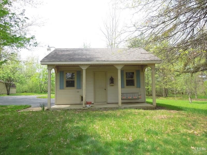 12305 Schwartz Road Grabill, IN 46741 - Photo 4 of 29
