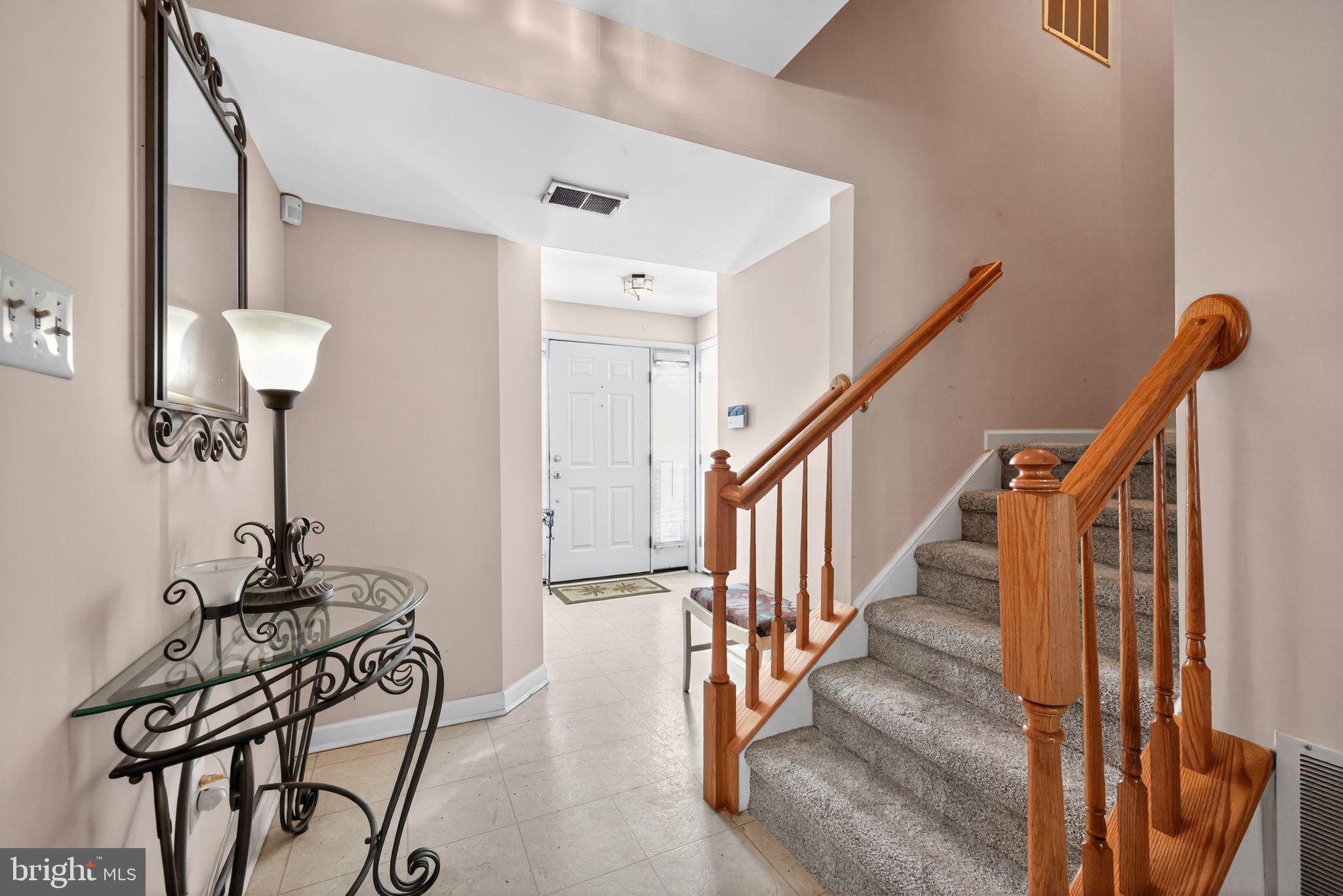 106 Villas Court Clementon, NJ 08021 - Photo 4 of 30