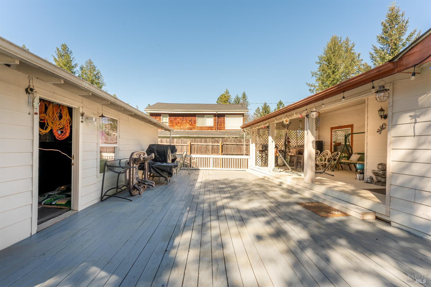 2301 N Road Laytonville, CA 95454 - Photo 2 of 23