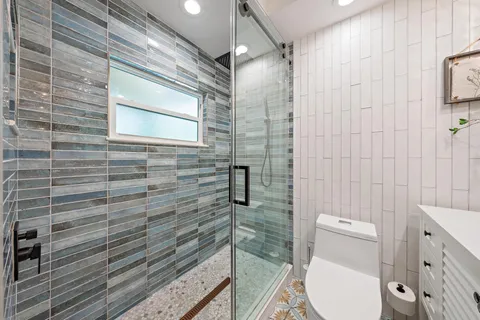 $714,999 | 823 Selkirk Street, West Palm Beach, FL 33405