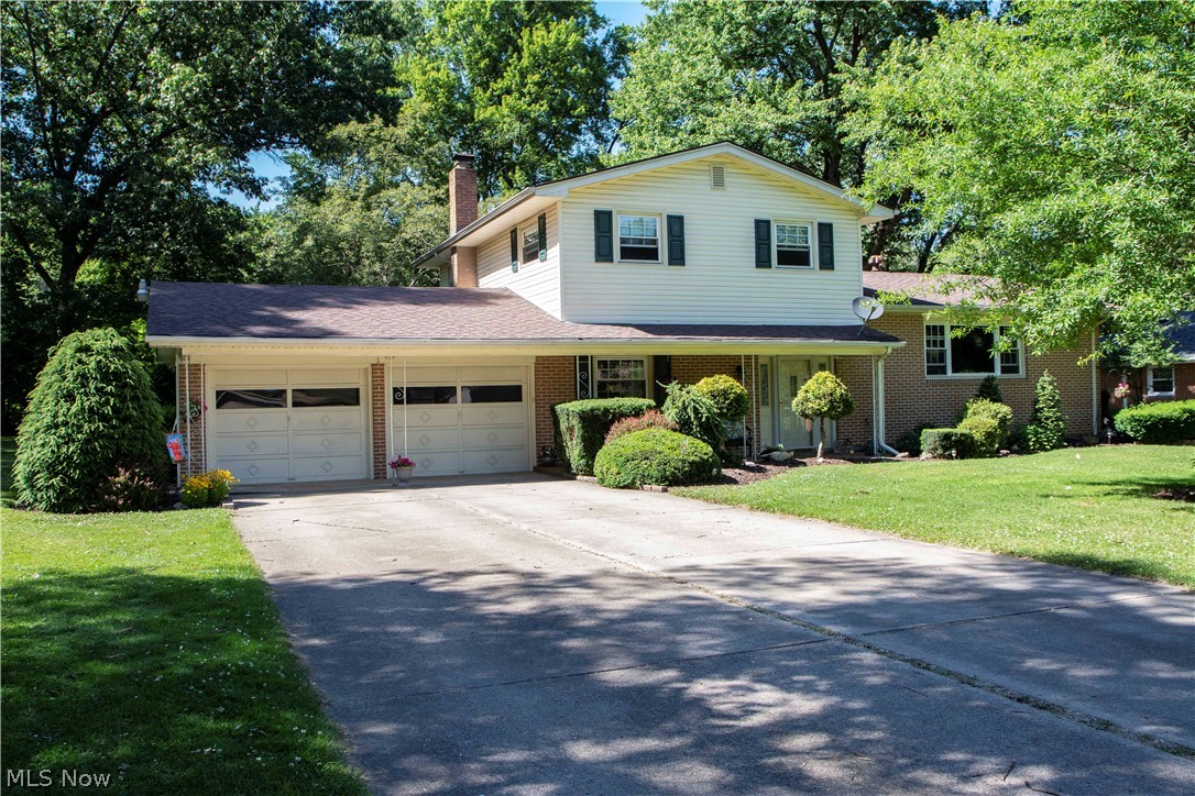 Double wide concrete driveway.