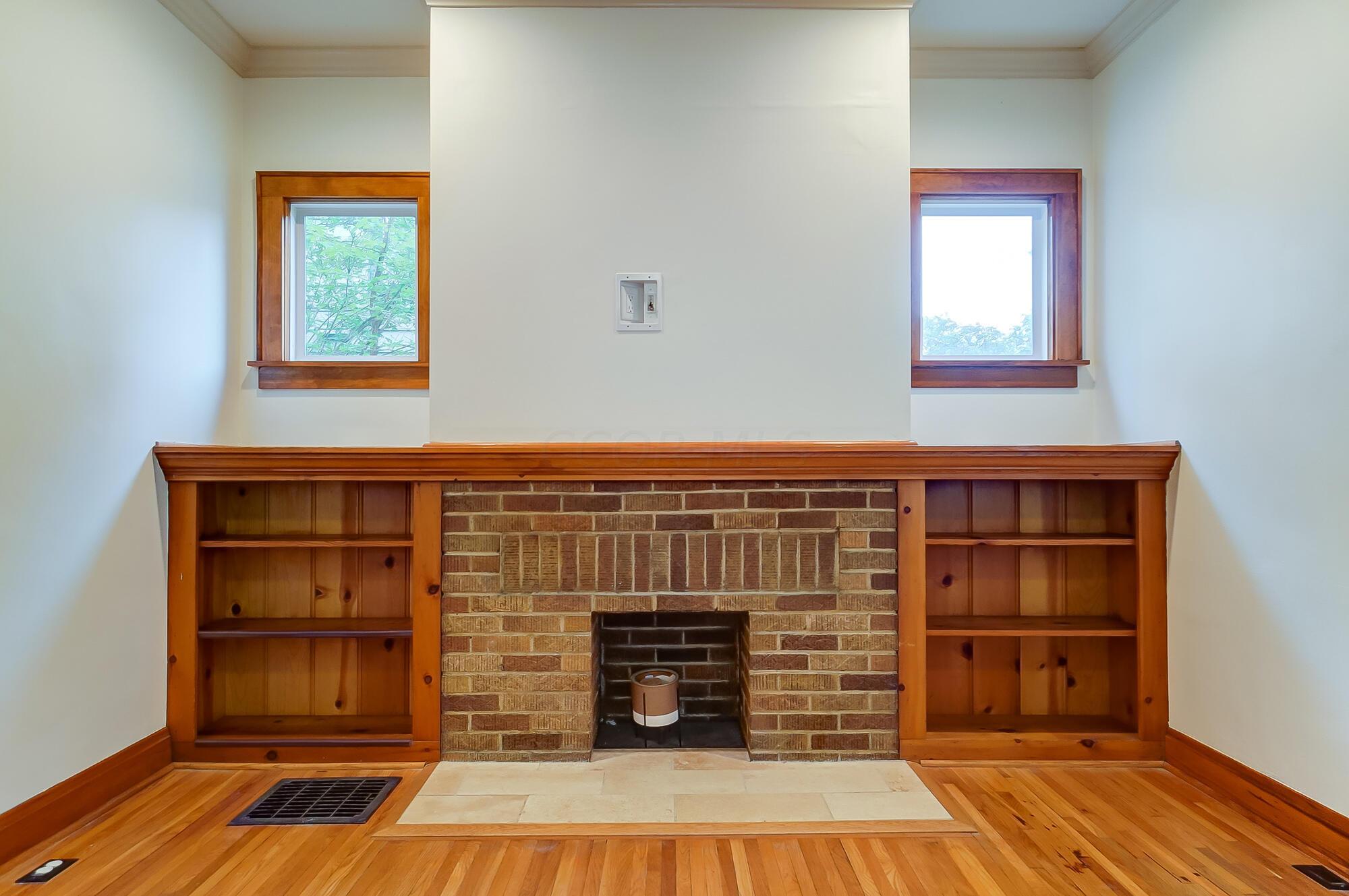 923 McClain Road Columbus, OH 43212 - Photo 6 of 51 014
