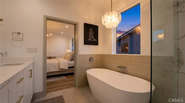 $989,000 | 15534 Colorado Avenue, Paramount, CA 90723
