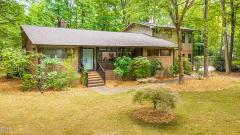 $969,000 | 1020 Burning Tree Drive, Chapel Hill, NC 27517