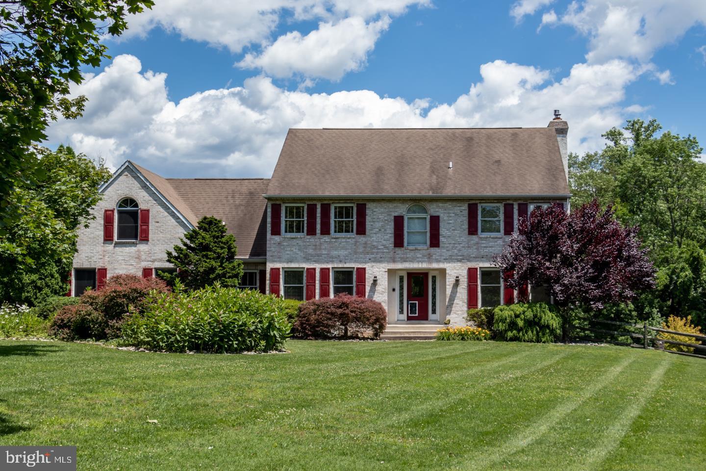 106 Round Hill Road Kennett Square, PA 19348 - Photo 3 of 38 Gallery Image 3