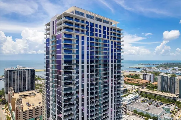 $5,500 | 275 1st Avenue South, Unit 1708, St. Petersburg, FL 33701