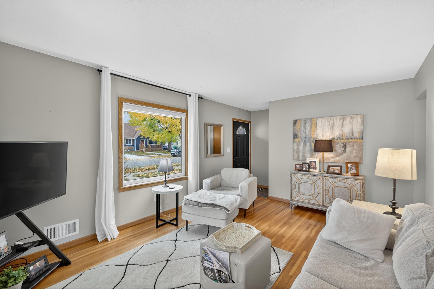 800 16th Avenue Northeast Rochester, MN 55906 - Photo 5 of 28