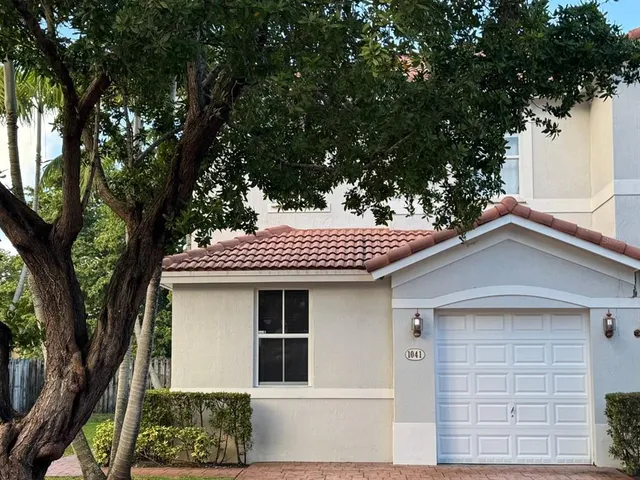 $659,000 | 1041 Northeast 208th Street, Miami, FL 33179