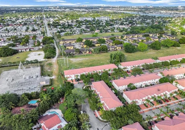 $659,000 | 1041 Northeast 208th Street, Miami, FL 33179
