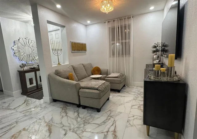 $659,000 | 1041 Northeast 208th Street, Miami, FL 33179