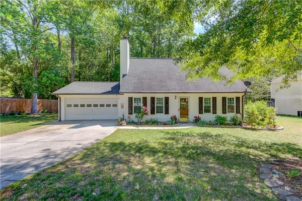 $350,000 | 1584 Lakemont Drive Southwest, Grayson, GA 30017