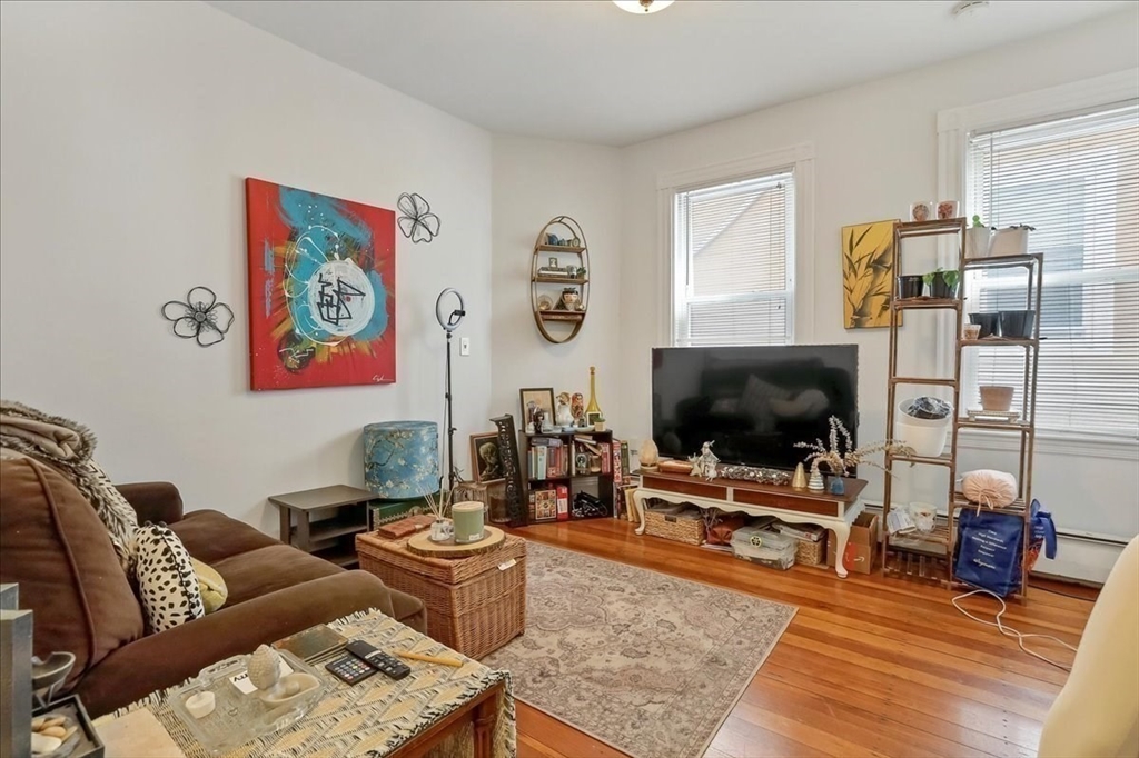 10 Bynner Street, Unit 1 Boston, MA 02130 - Photo 2 of 14