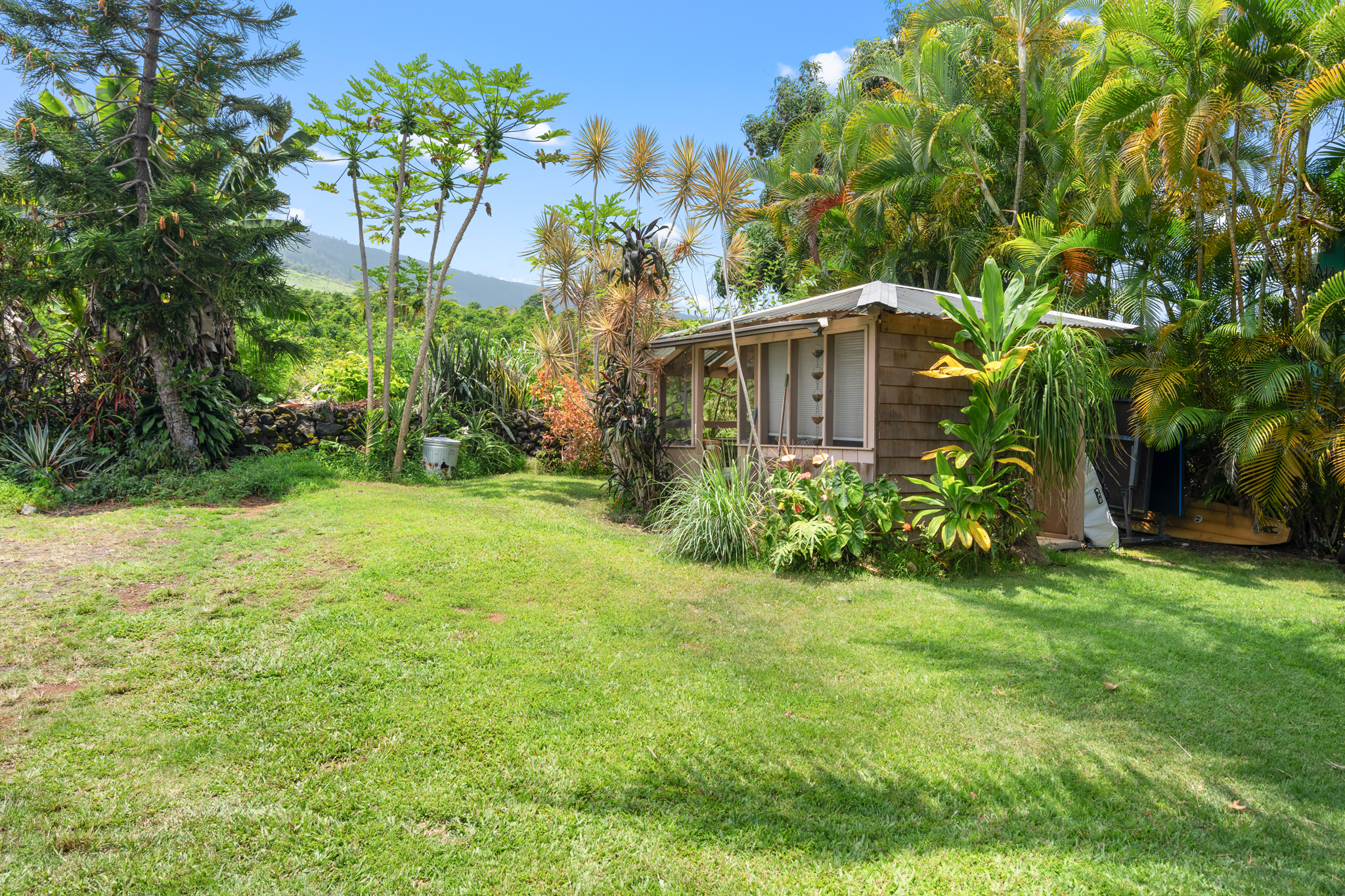83-5756 Napoopoo Road Captain Cook, HI 96704 - Photo 16 of 29