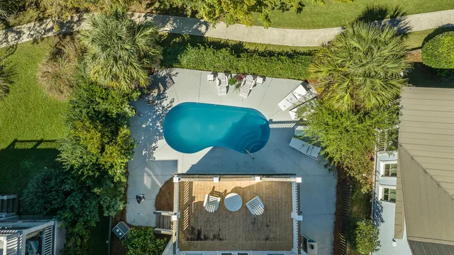 $1,625,000 | 1607 Paradise Lake Drive, Mount Pleasant, SC 29464