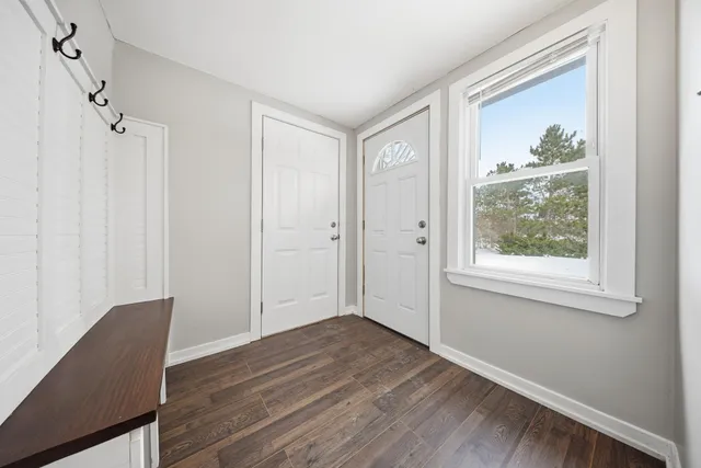 $299,900 | 5580 Aldine Street, Shoreview, MN 55126