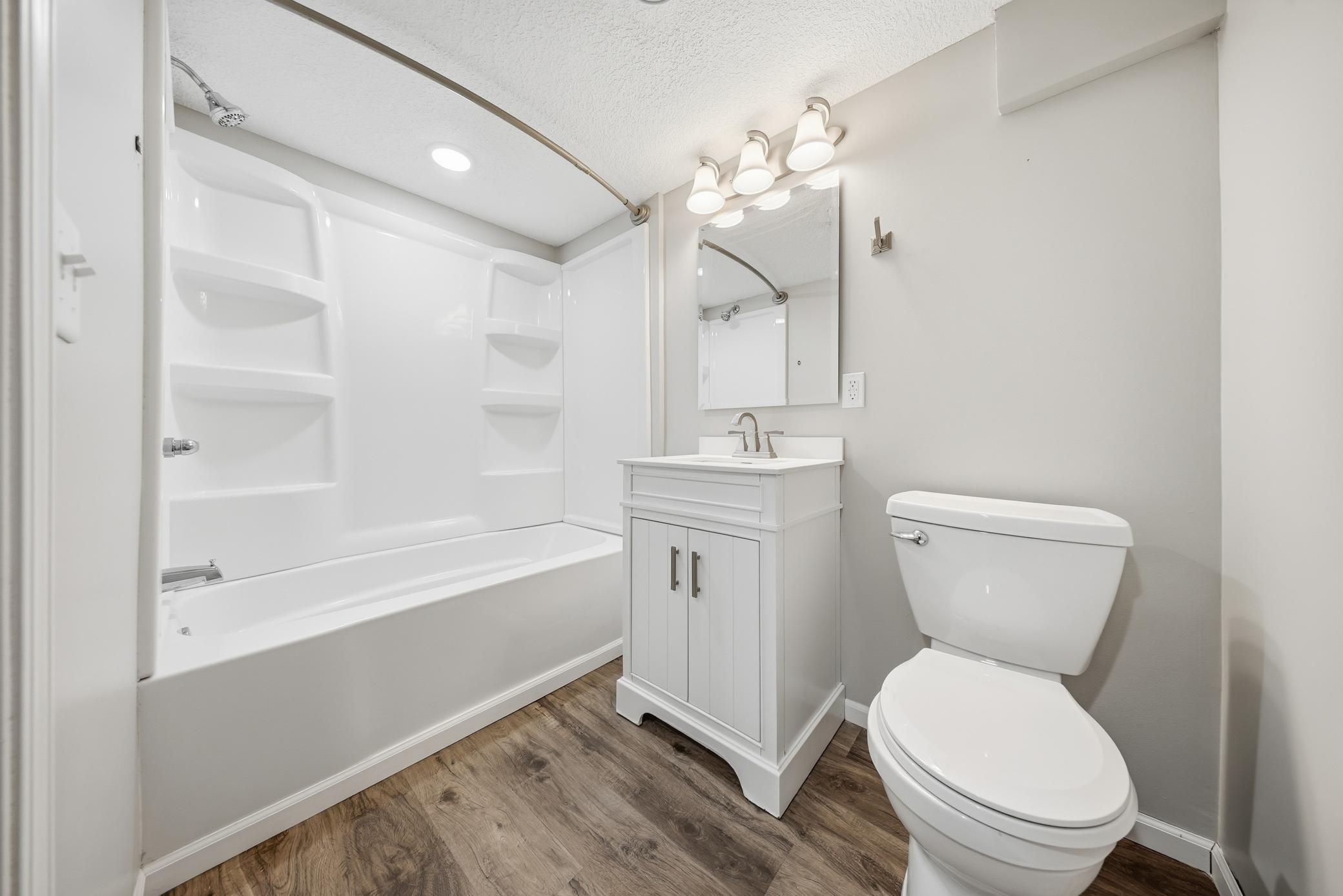 5580 Aldine Street Shoreview, MN 55126 - Photo 13 of 20