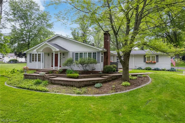 $337,900 | 939 Genoa Avenue Northwest, Massillon, OH 44646