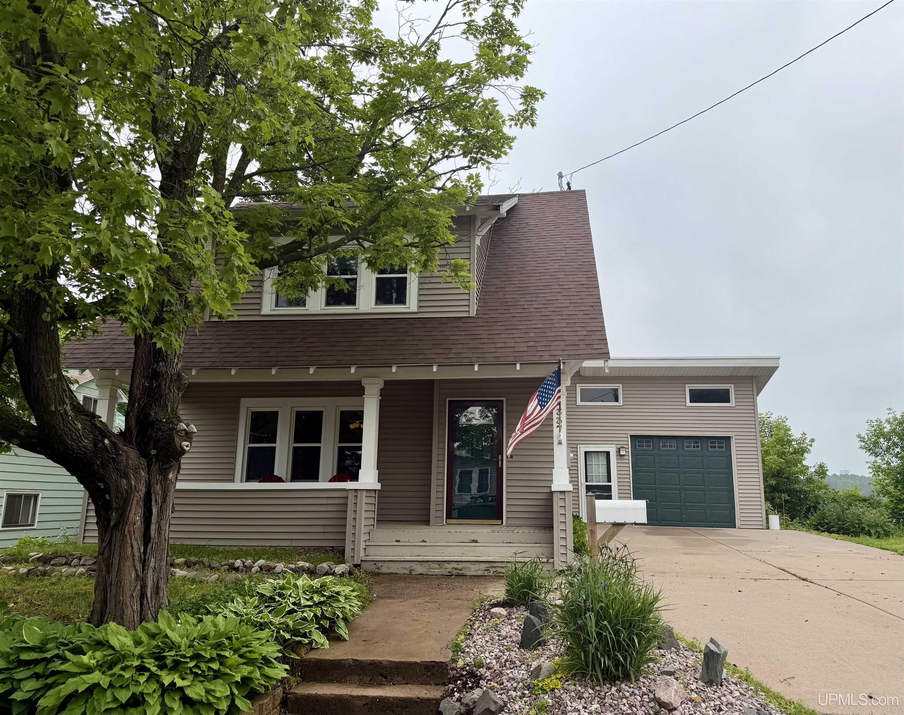337 West Ridge Street Marquette, MI 49855 - Photo 2 of 49