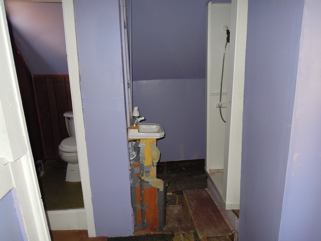 127 Ambrose Street Springfield, MA 01109 - Photo 12 of 18 Gallery Image 12