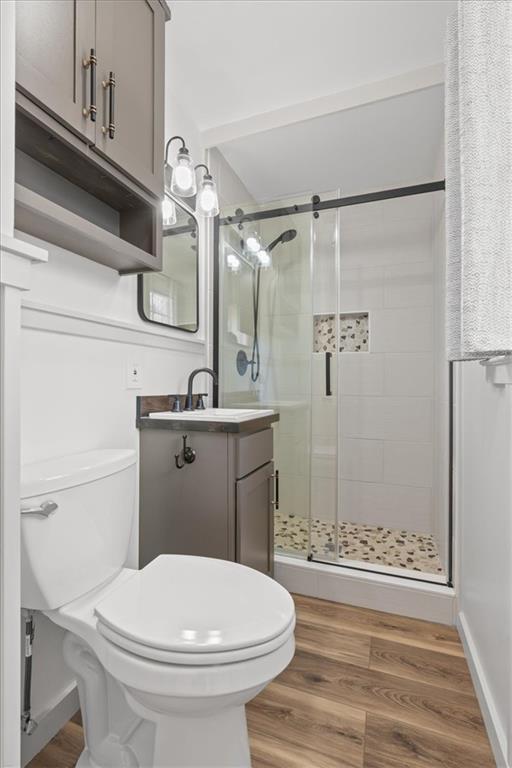 240 John Phillips Road Cedartown, GA 30125 - Photo 20 of 55 a bathroom with a sink a toilet and shower