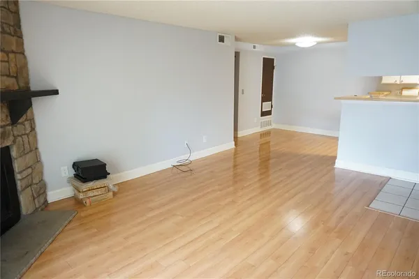 $2,000 | 14161 East Jewell Avenue, Unit 202, Aurora, CO 80012